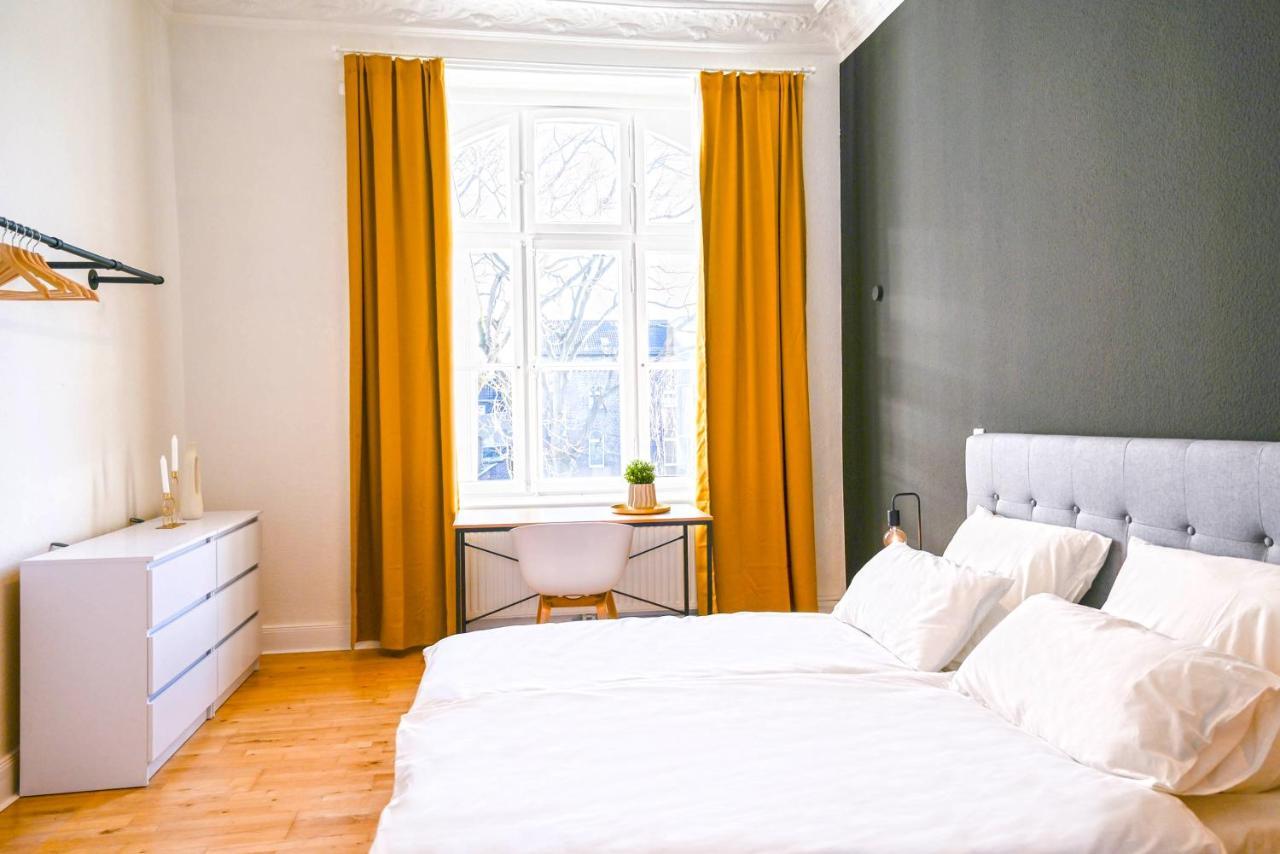 120Qm Denkmal Apartment In Krefeld Mit Stuck Und Balkon - Beuys Apartments - Крефельд Экстерьер фото